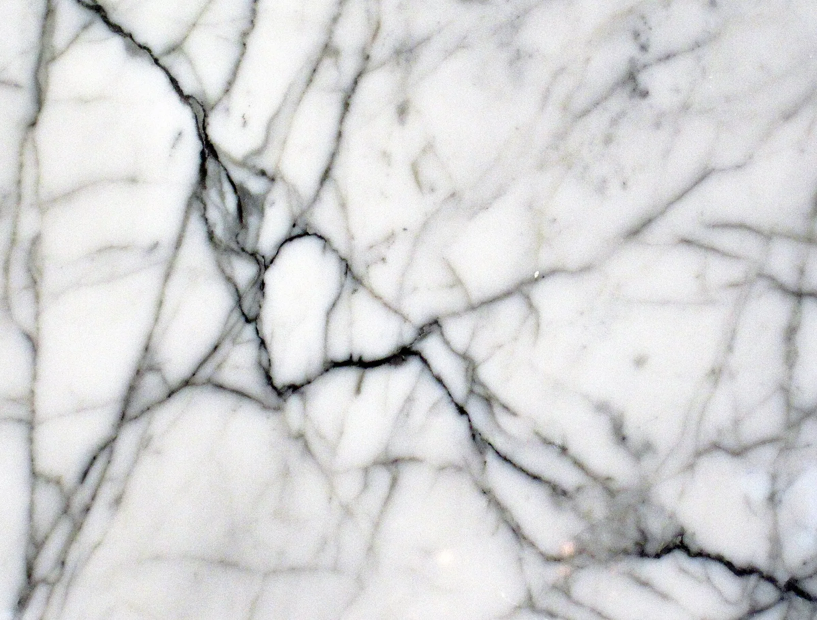 White dolomite stone with soft veining
